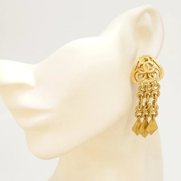 CHANEL CC Logos Fringe Dangle Clip-On Earrings Gold Tone 95P Auth w/Box #24367 - Picture 2 of 6